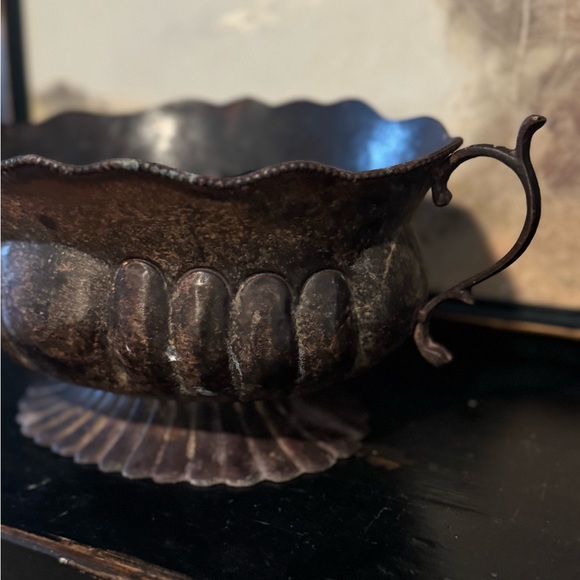 Vintage  footed jardiniere planter bowl double handles scalloped 12x 7.5 x5 - Picture 4 of 8